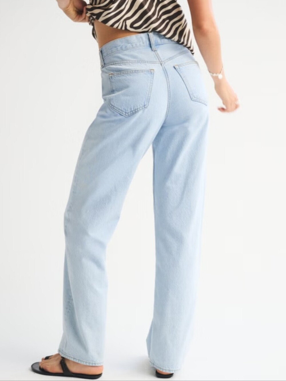 Abercrombie & Fitch The Loose High Rise Jeans